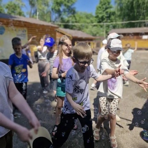 🎉 3 «З» класс отметил окончание учебного года в парке «Лакреевский лес»