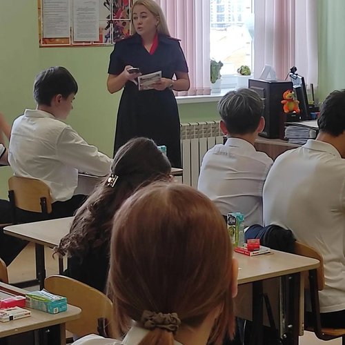 Безопасность — главный урок 1 сентября: МАОУ «СОШ № 1» г. Чебоксары присоединилась к Всероссийскому уроку безопасности
