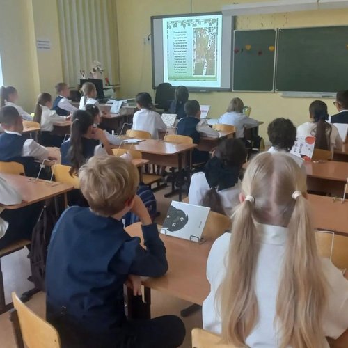 От Волги до Камчатки: в школе №1 проходит творческая неделя языков народов России