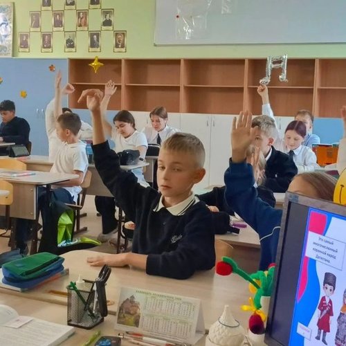От Волги до Камчатки: в школе №1 проходит творческая неделя языков народов России