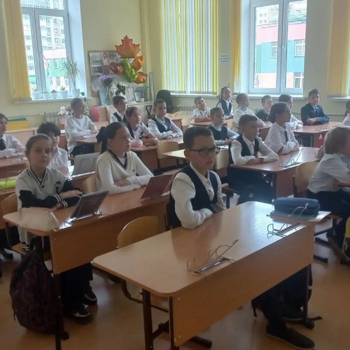 От Волги до Камчатки: в школе №1 проходит творческая неделя языков народов России