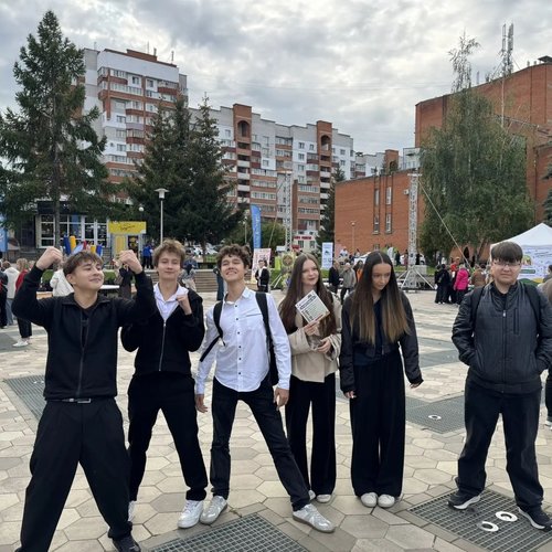 МАОУ «СОШ №1» на городском Фестивале безопасности «Безопасный город»: репортаж с места событий