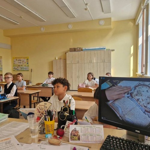«Разговоры о важном»: от былинных богатырей до собственной книги