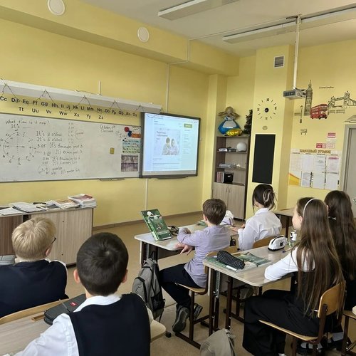 🎓 «Россия — мои горизонты»: ученики школы № 1 заглянули в мир педагогики