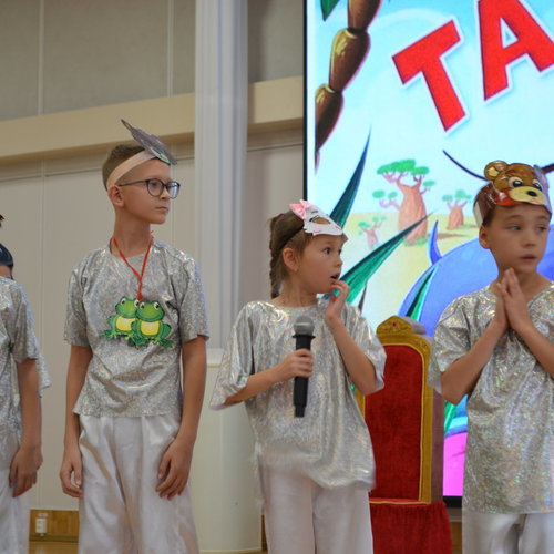 Когда сказка оживает: 3Е класс показал „Тараканище“!»