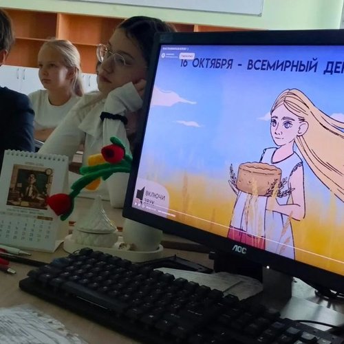 «Хлеб — всему голова»: как СОШ №1 отмечает самый теплый праздник октября!
