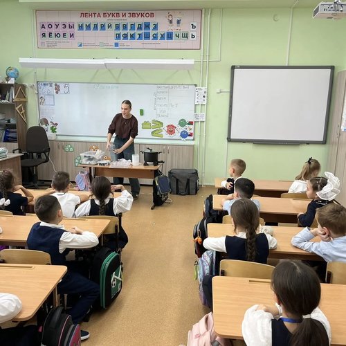 Чистота — это творчество: первоклассники 1Б класса сварили мыло своими руками!