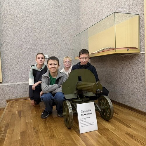 Осенние каникулы с историей: 6А класс в музее В.И. Чапаева.