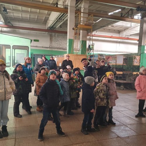 Обучающиеся 1Д класса посетили МУП «Чебоксарское троллейбусное управление»