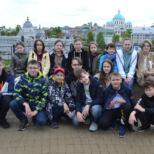 Ученики 6в и 6д классов завершили учебный год посещением Казани