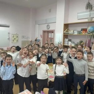 Второклассники на кулинарном мастер-классе студии "Колибри"