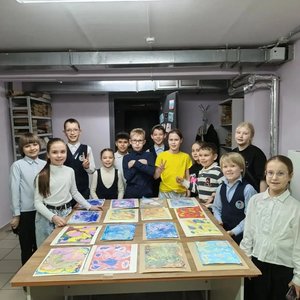 ✨ Творчество на воде: ученики 3В класса открыли для себя искусство Эбру! ✨