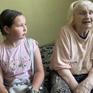 Нить поколений: как школьная семья навестила своего главного хранителя мудрости