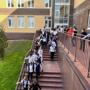 Безопасность — это серьёзно. Практическая тренировка по отработке плана эвакуации на случай пожара